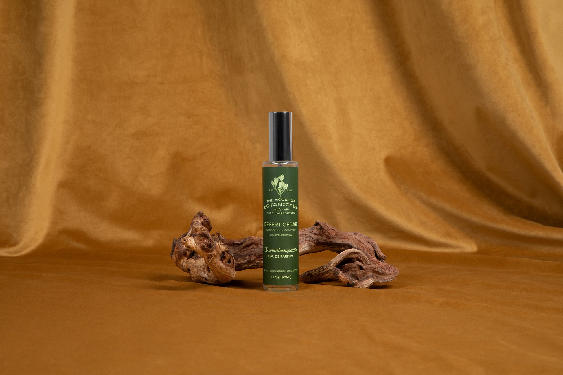 Desert Cedar Aromatherapeutic Ritual Spray, 50ml - The House of Botanicals